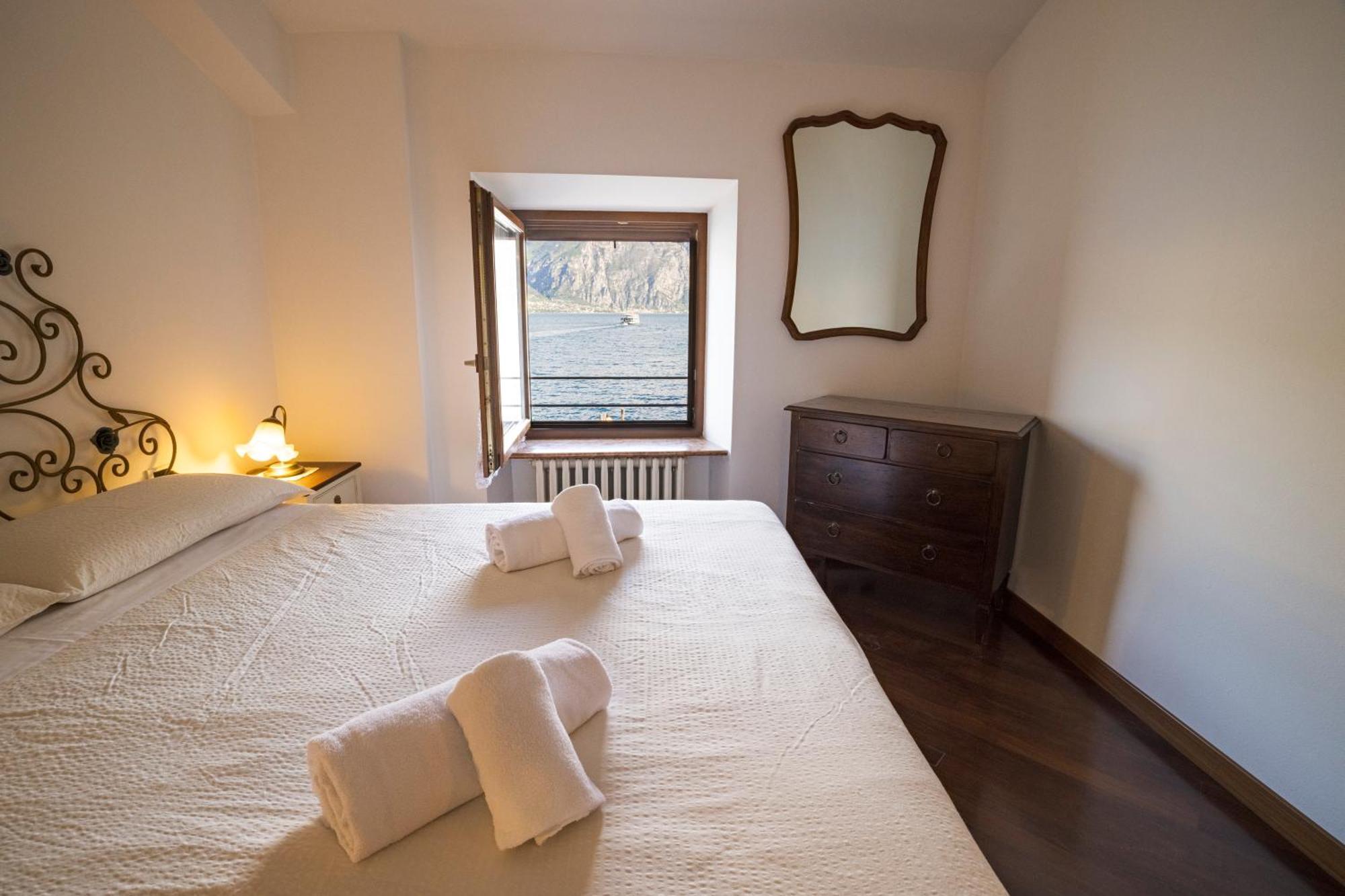 Ca'lucia Apartment